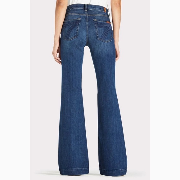 7 For All Mankind Dojos zipper fly medium dark wash flare leg jeans size 30 - Picture 1 of 9